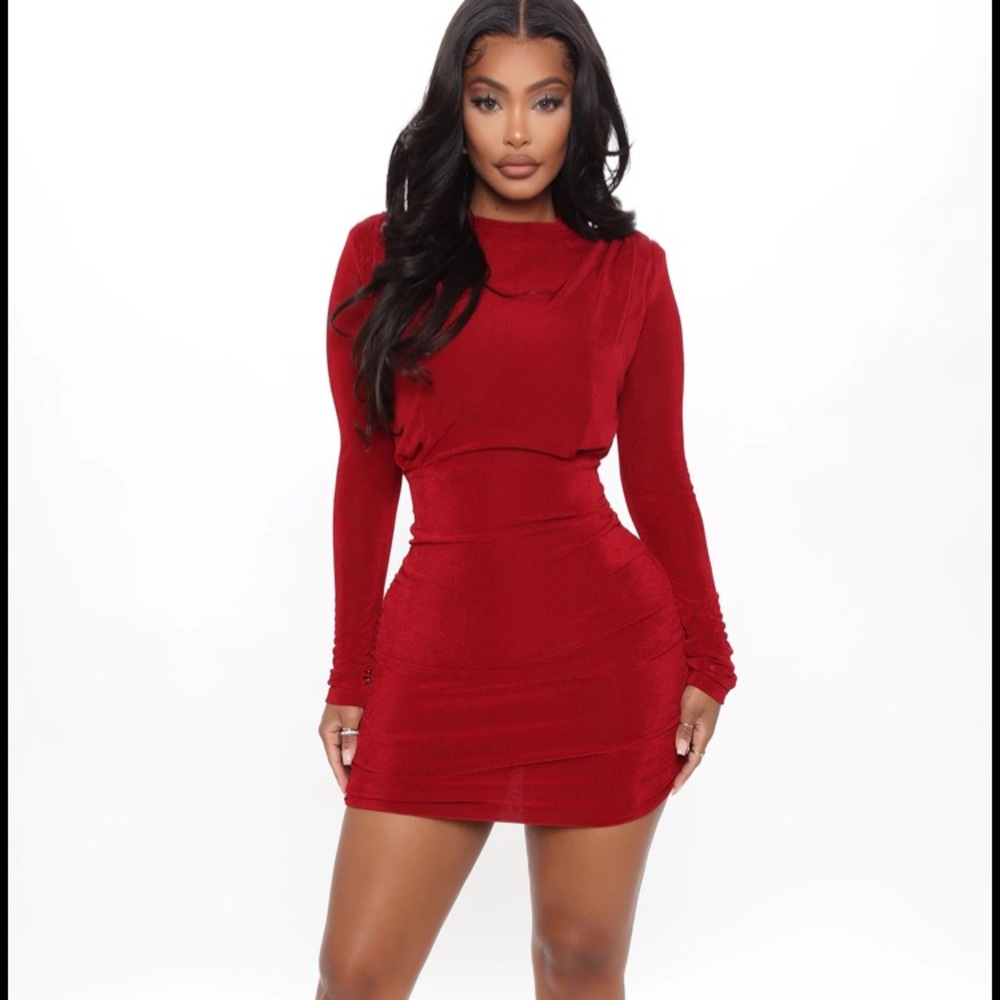 NWT Fashion Nova ruched long sleeve red dress